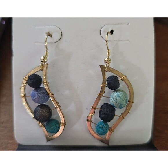Handmade Boho Dangle Earrings Gold Tone Wire Wrapped Leaf Frame with Fabric Ball - Picture 1 of 10